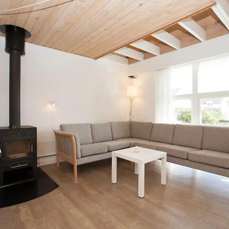 Holiday home Liv